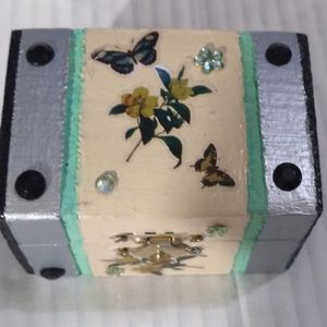 "Final Touch "Collection Jewelry